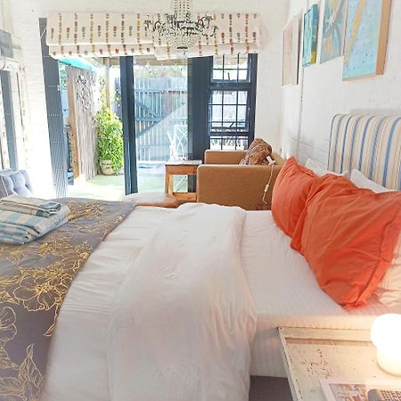 The Retreat Bed & Breakfast โคมเม็ทจี ภายนอก รูปภาพ