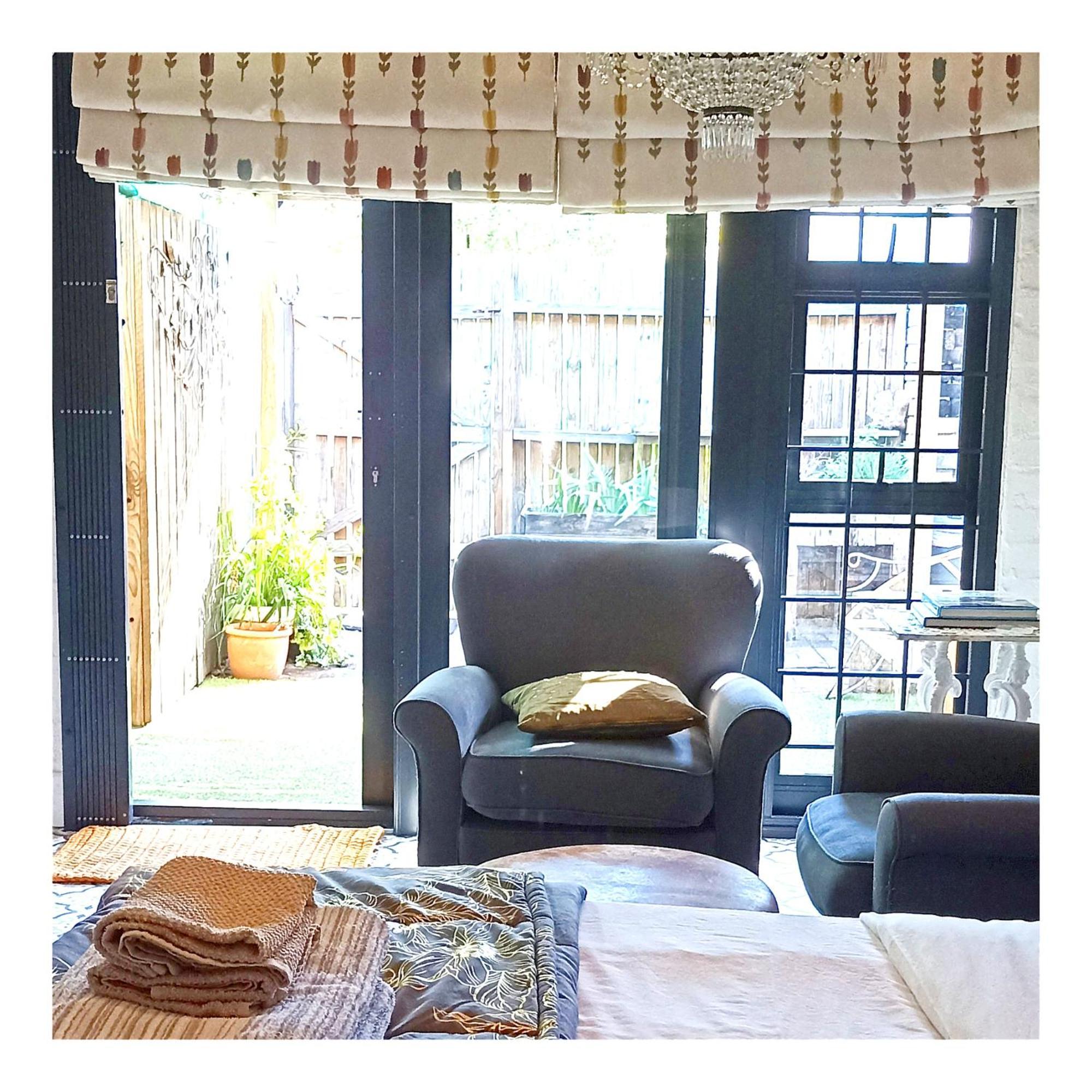 The Retreat Bed & Breakfast โคมเม็ทจี ภายนอก รูปภาพ