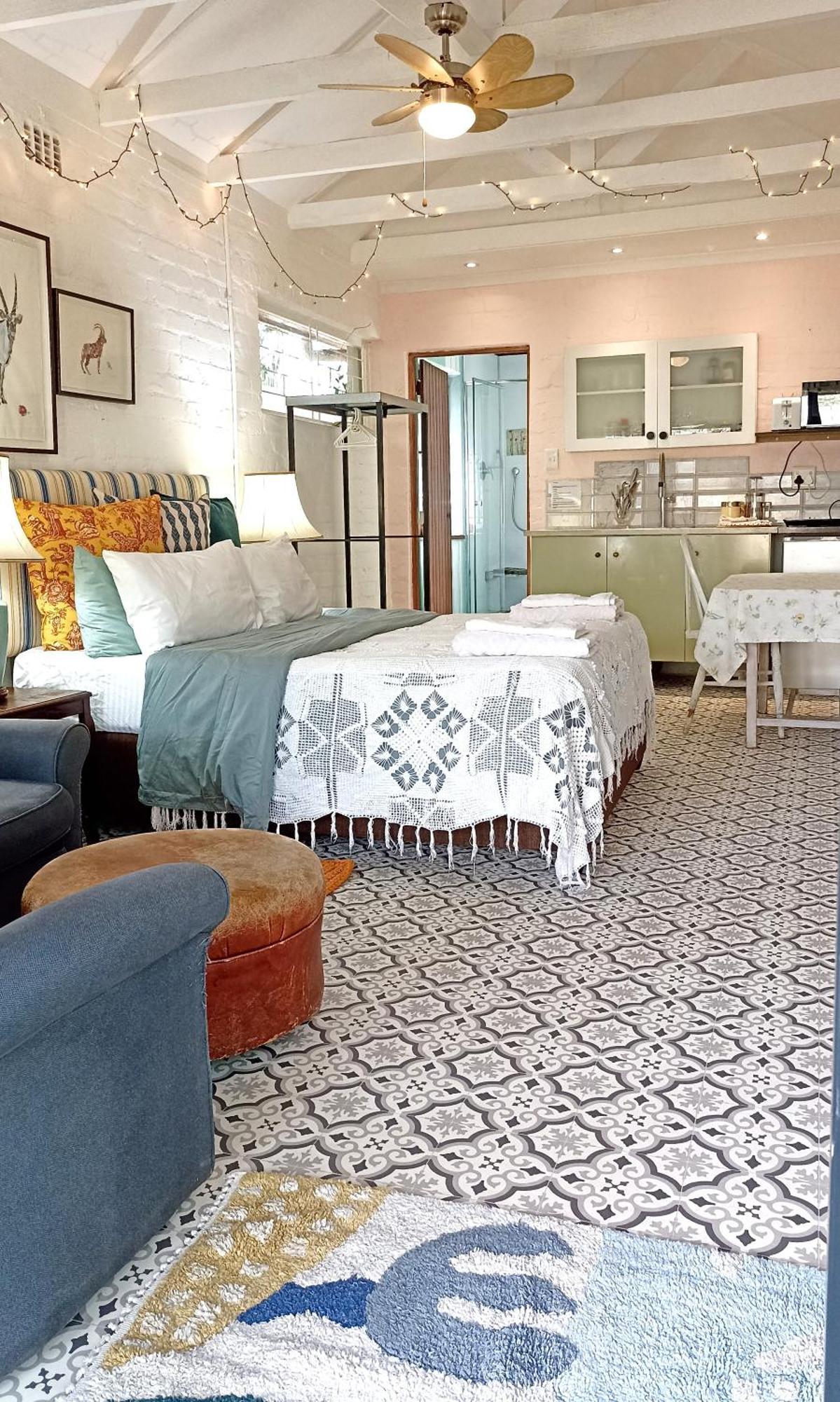 The Retreat Bed & Breakfast โคมเม็ทจี ห้อง รูปภาพ